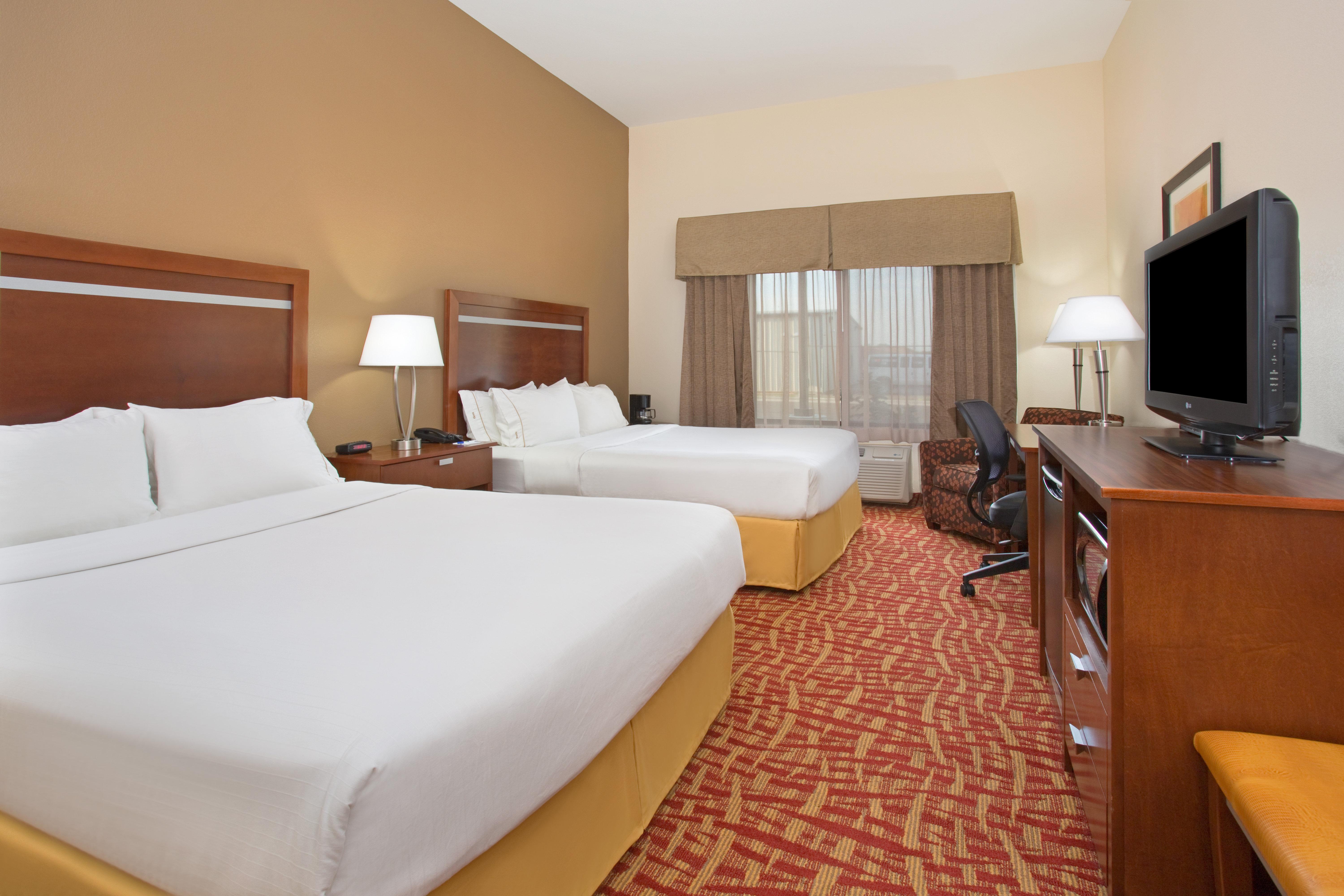 Holiday Inn Express & Suites Glendive By Ihg Exterior photo