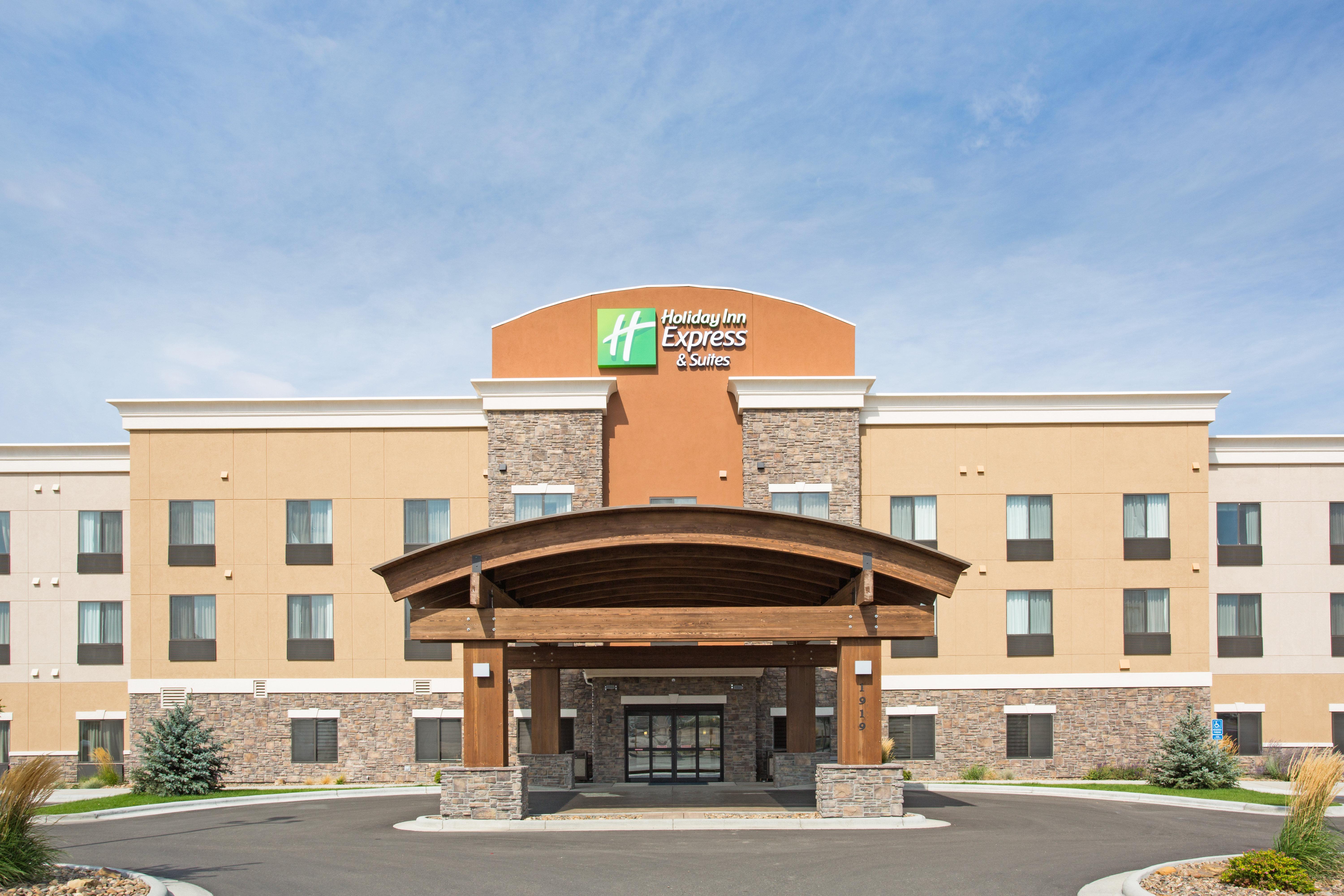 Holiday Inn Express & Suites Glendive By Ihg Exterior photo