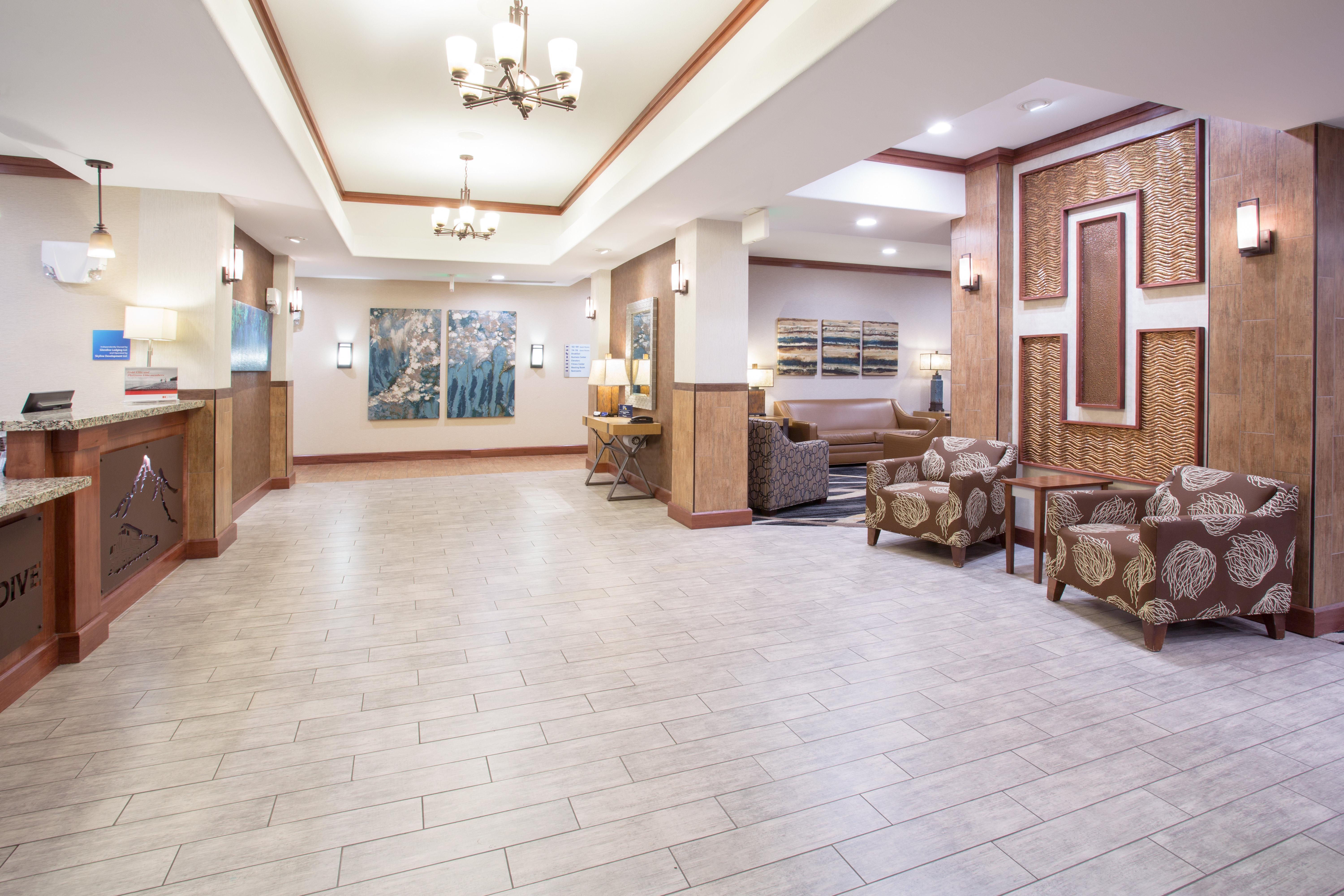 Holiday Inn Express & Suites Glendive By Ihg Exterior photo